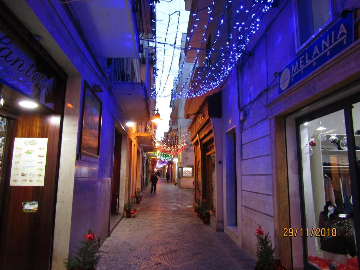 In Piazzetta Bed and Breakfast Gaeta Buitenkant foto