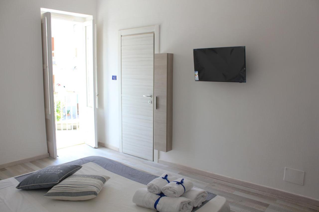 In Piazzetta Bed and Breakfast Gaeta Buitenkant foto